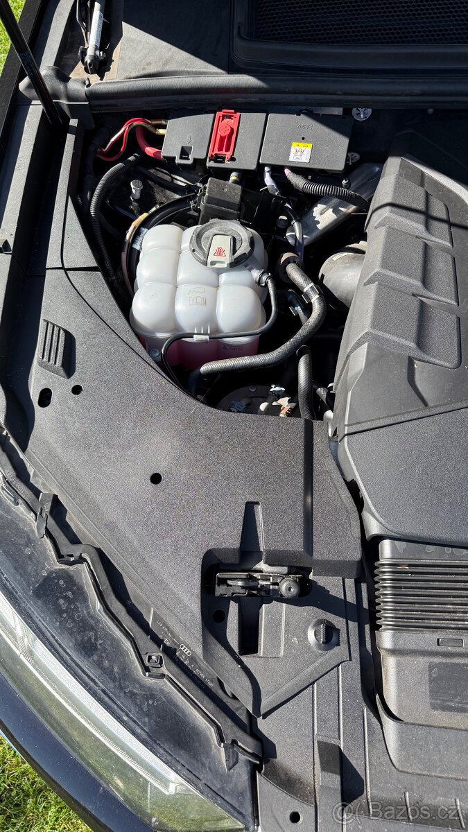 Audi Q7 50 TDI quattro , rv. 2018 - 13