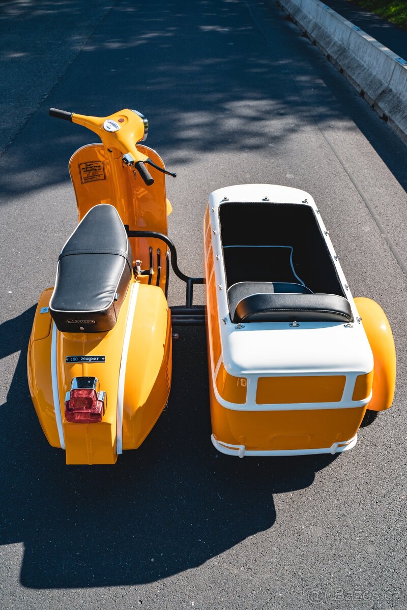 Motorka Piaggio Vespa 150CC (1976) SIDECAR - 13