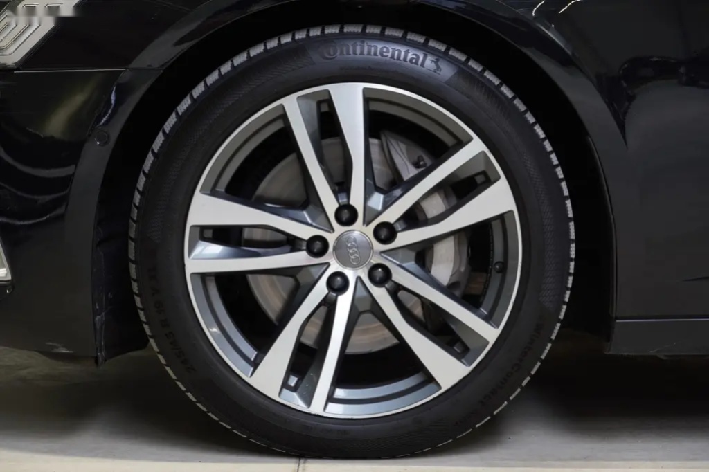 Audi A6, 50TDI,1.MAJ,DPH,WEBASTO,VZDUCH - 13