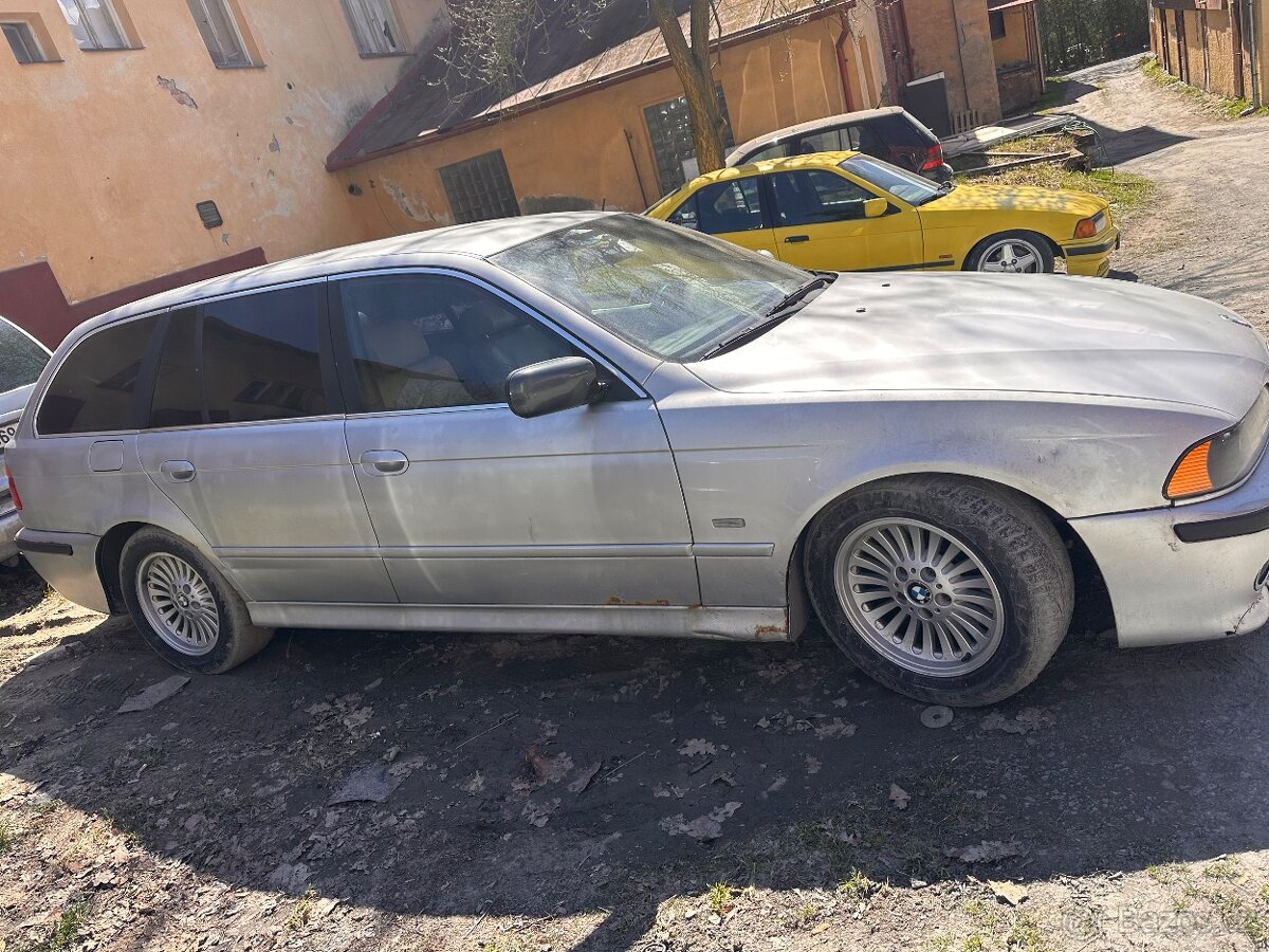 E39 díly nebo celek - 13