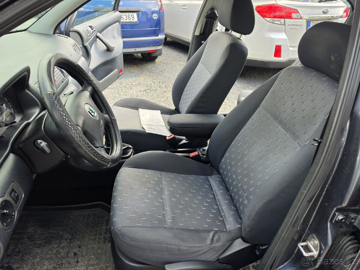 Škoda Octavia
1.6 MPI Tour - 13