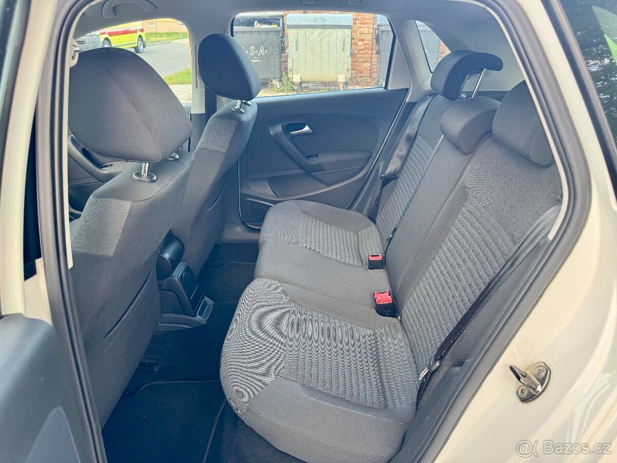Volkswagen Polo 1.6i LPG - 13
