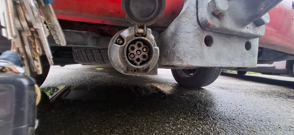 VW Transporter 1,9 TDi - 13