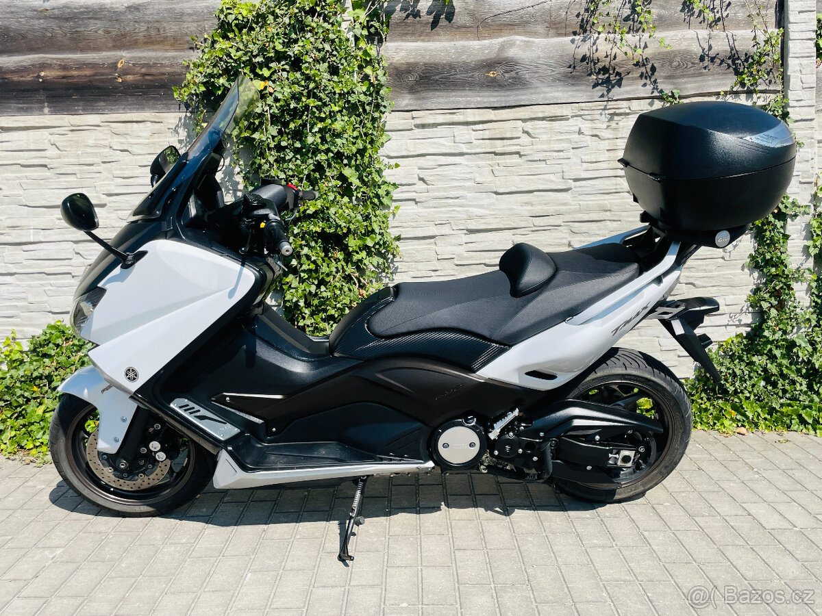 Yamaha T-max 530 r.v.2013 - 13