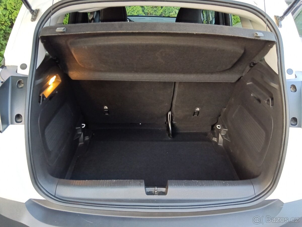 Prodám Opel Crossland - 13