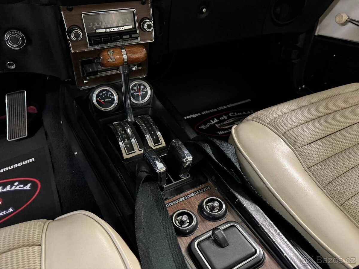 Ford Mustang Shelby GT500 z roku 1969 - 13