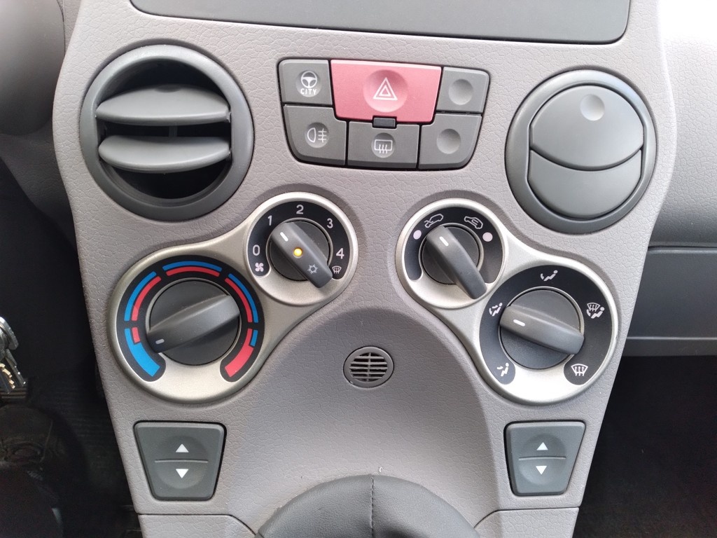 FIAT PANDA 1.2 - KLIMA - 13