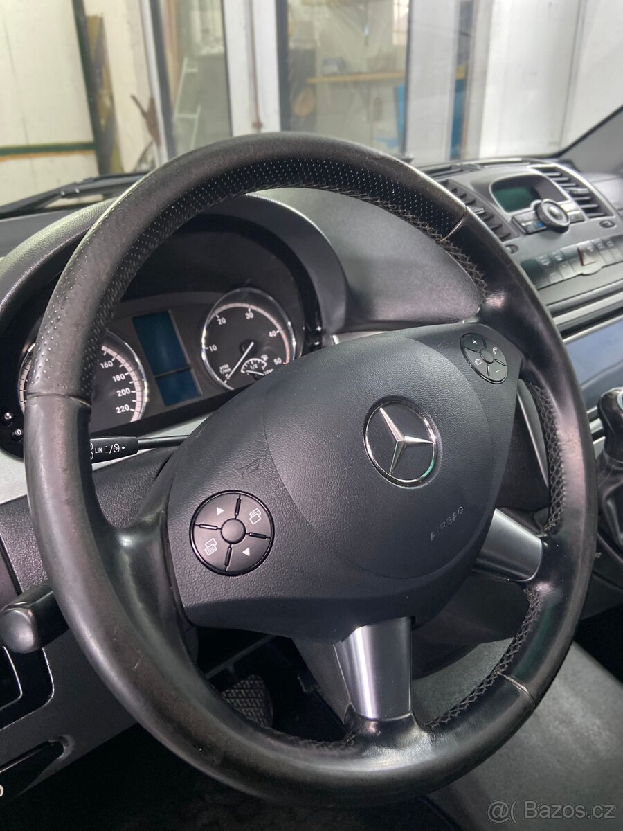 Mercedes Benz Vito 122 CDI - 13