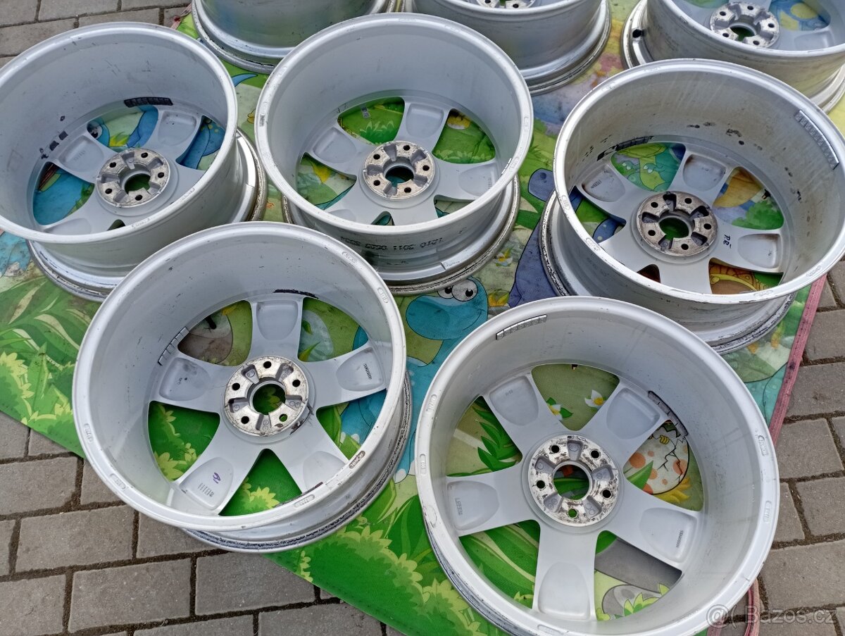 ALU kola 5x108R18 Peugeot 8Jx18CH ET 41 stř.65mm - 13