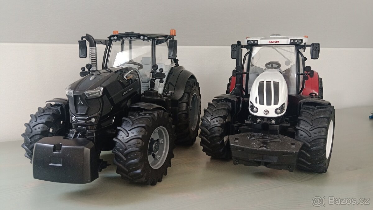 BRUDER TRAKTOR 1:16 - 13