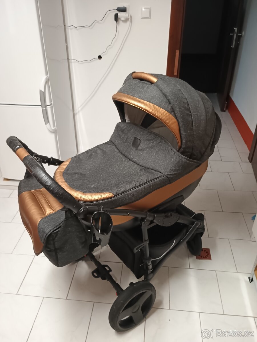 Kočárek Camarelo Baleo - 13