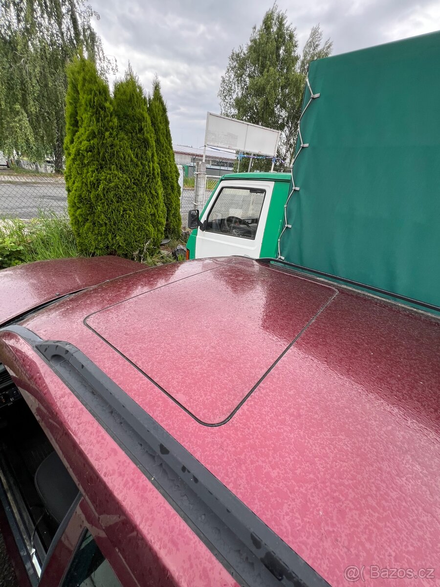 Mercedes Benz w124 E200TE - 13