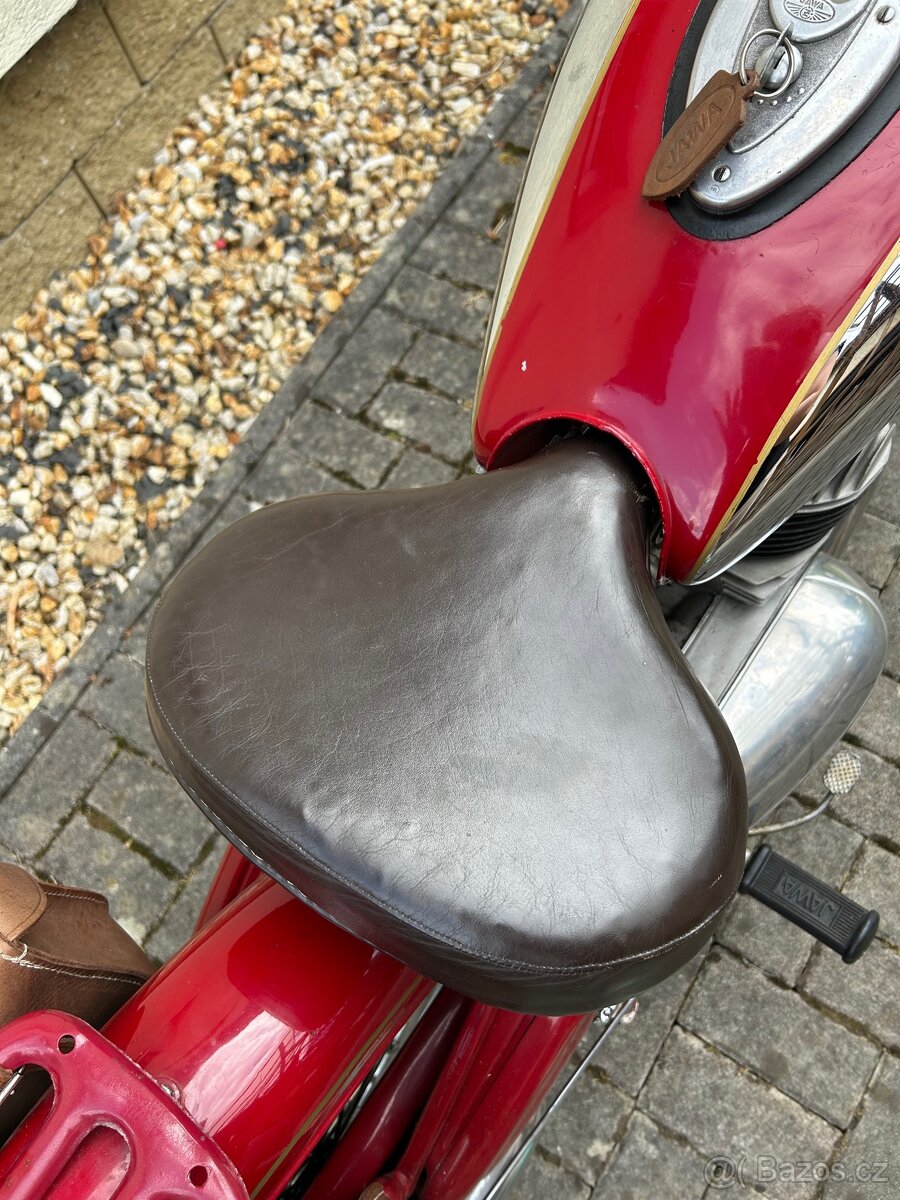 Jawa 350 pérák - 13