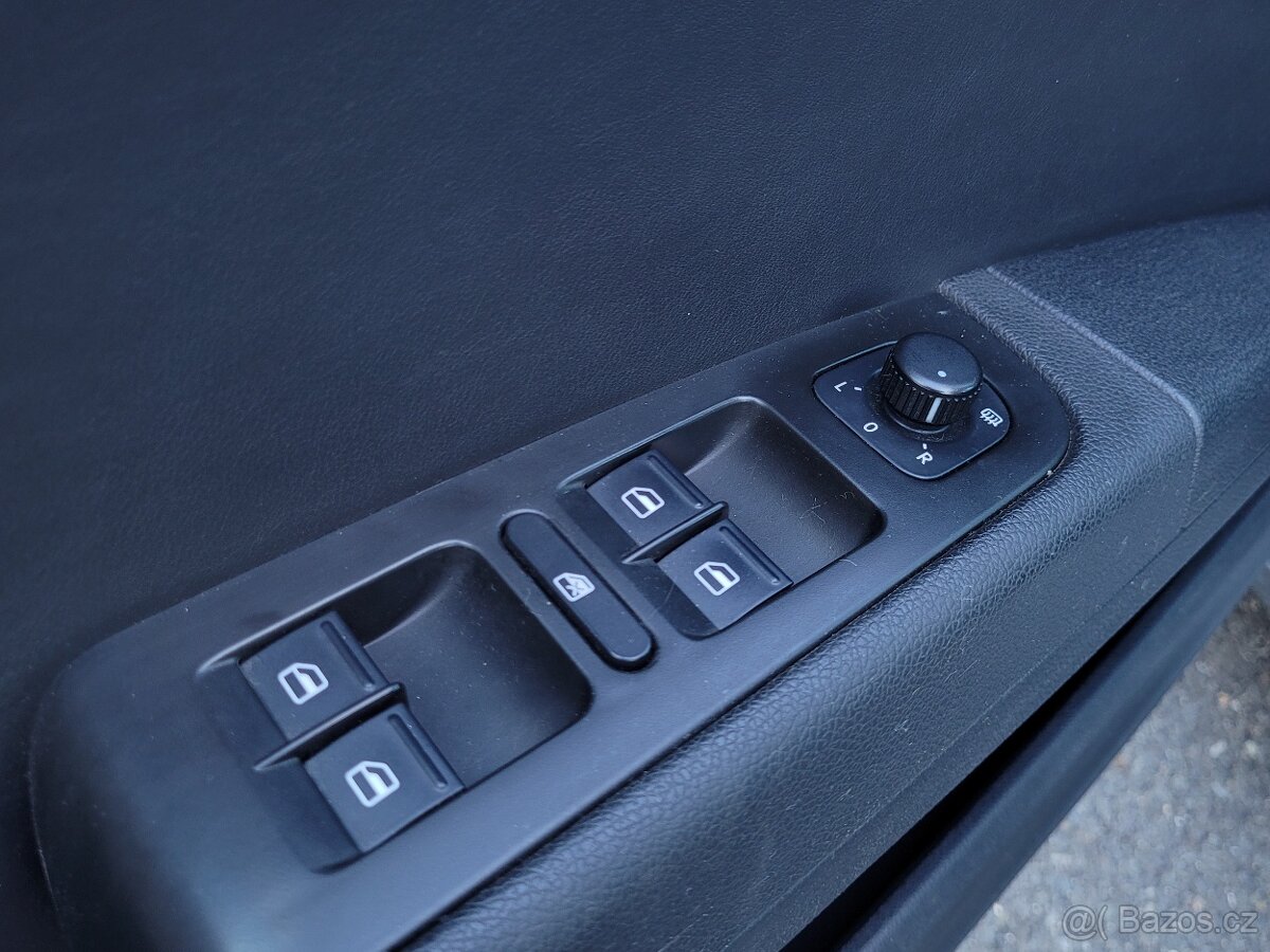 Škoda Superb combi 1.8 TSI 118 kW - 13