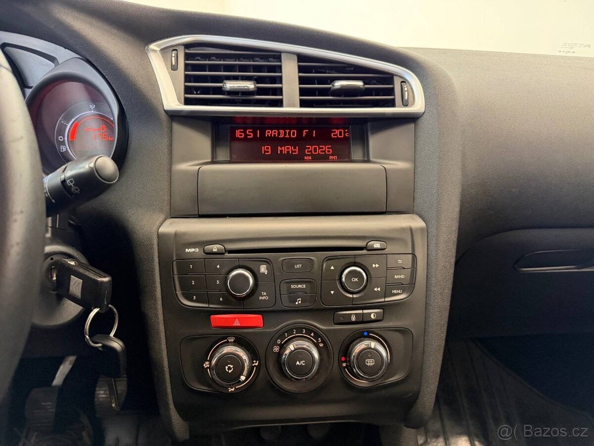 Citroën C4, 1.4 VTi /1.MAJ./ČR/SERV.KN - 13
