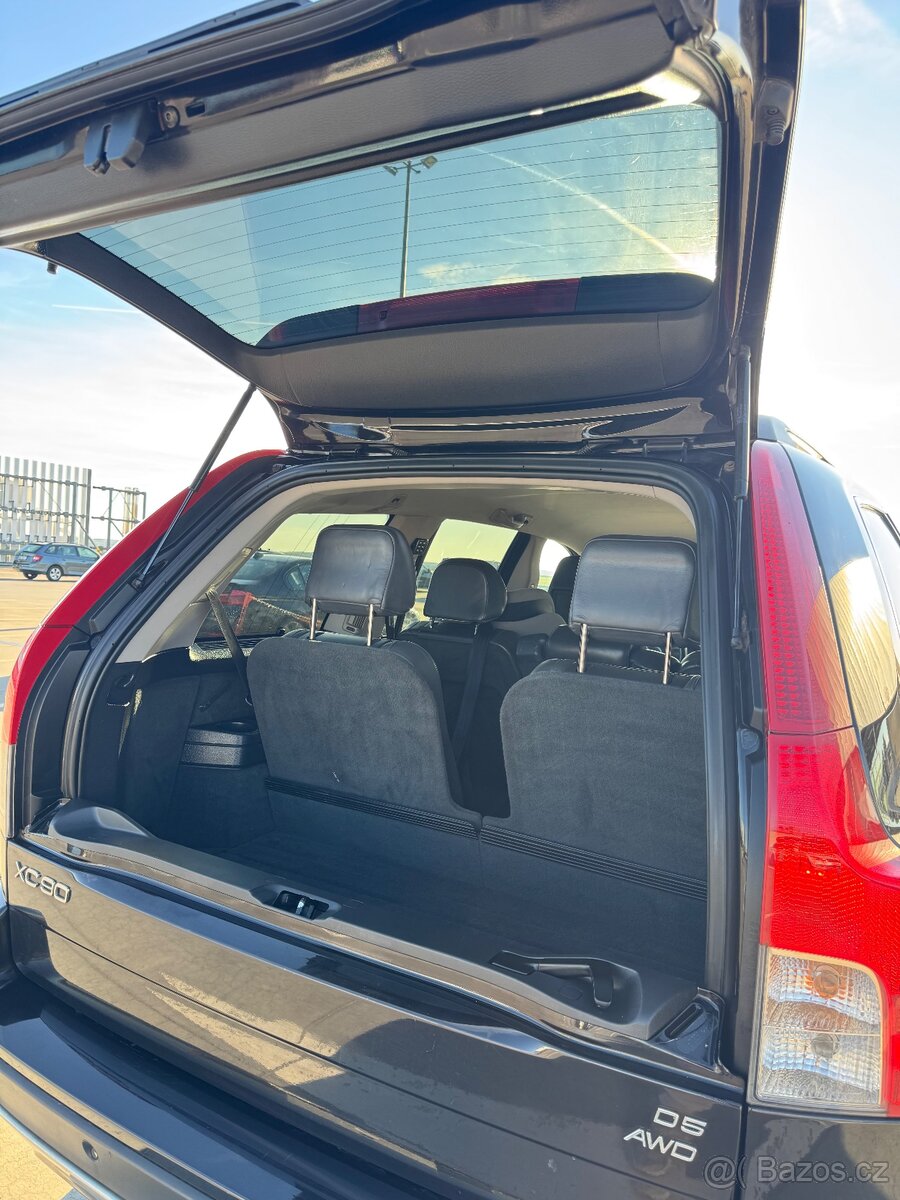 Volvo XC90 D5 - 13