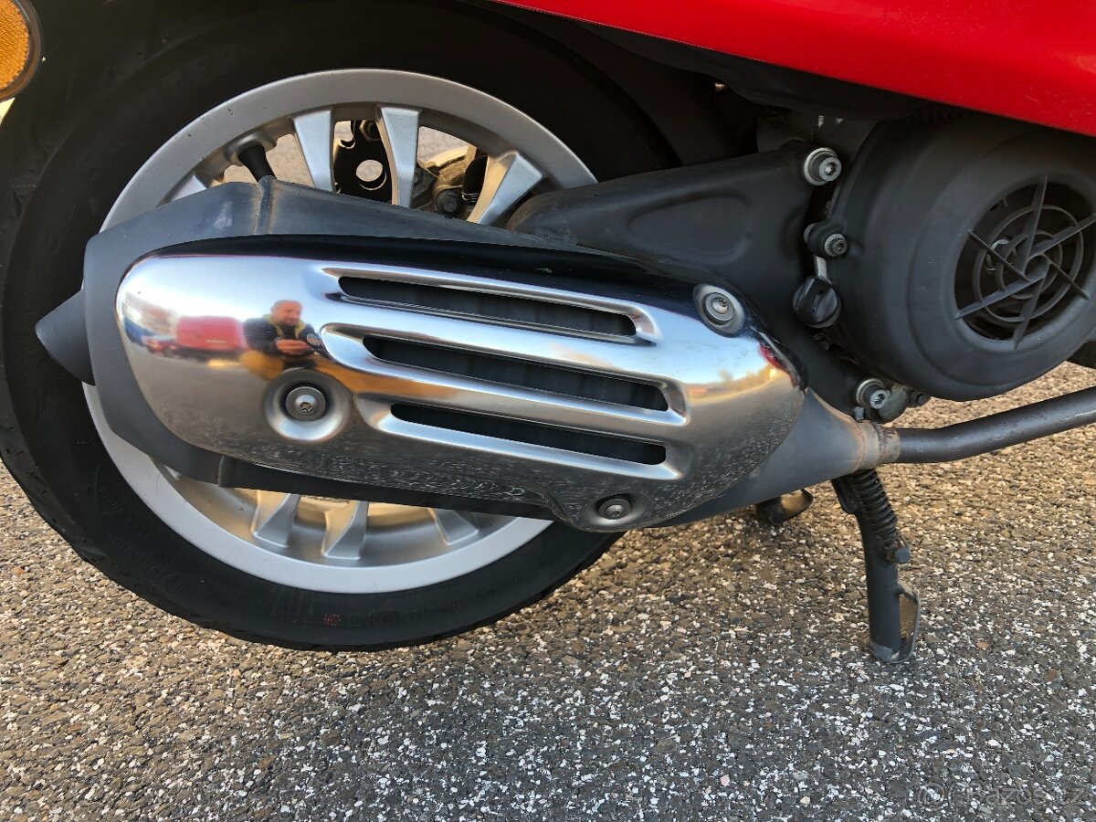 Vespa Sprint 125 - 13