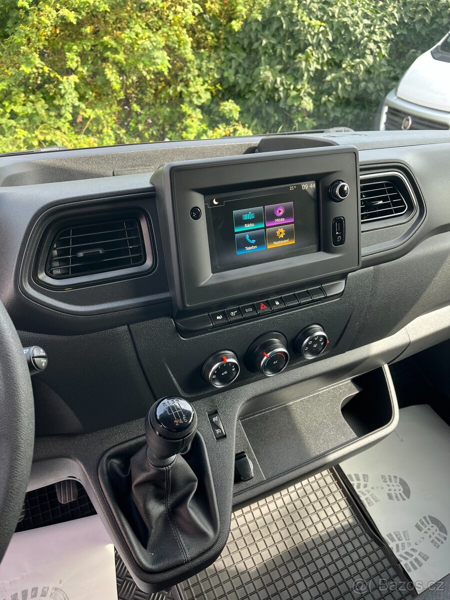 PŘEDVÁDĚCÍ NISSAN INTERSTAR L2H2 2.3DCi 110kW,R23,KLIMA,TOP - 13