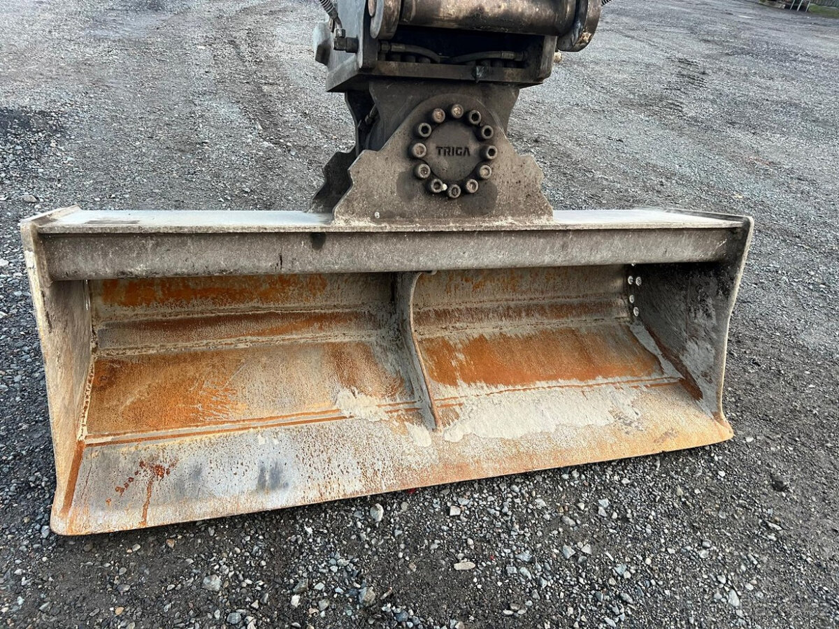 KOLOVÉ RÝPADLO CATERPILLAR M 313 D - ROK 2014 - 13