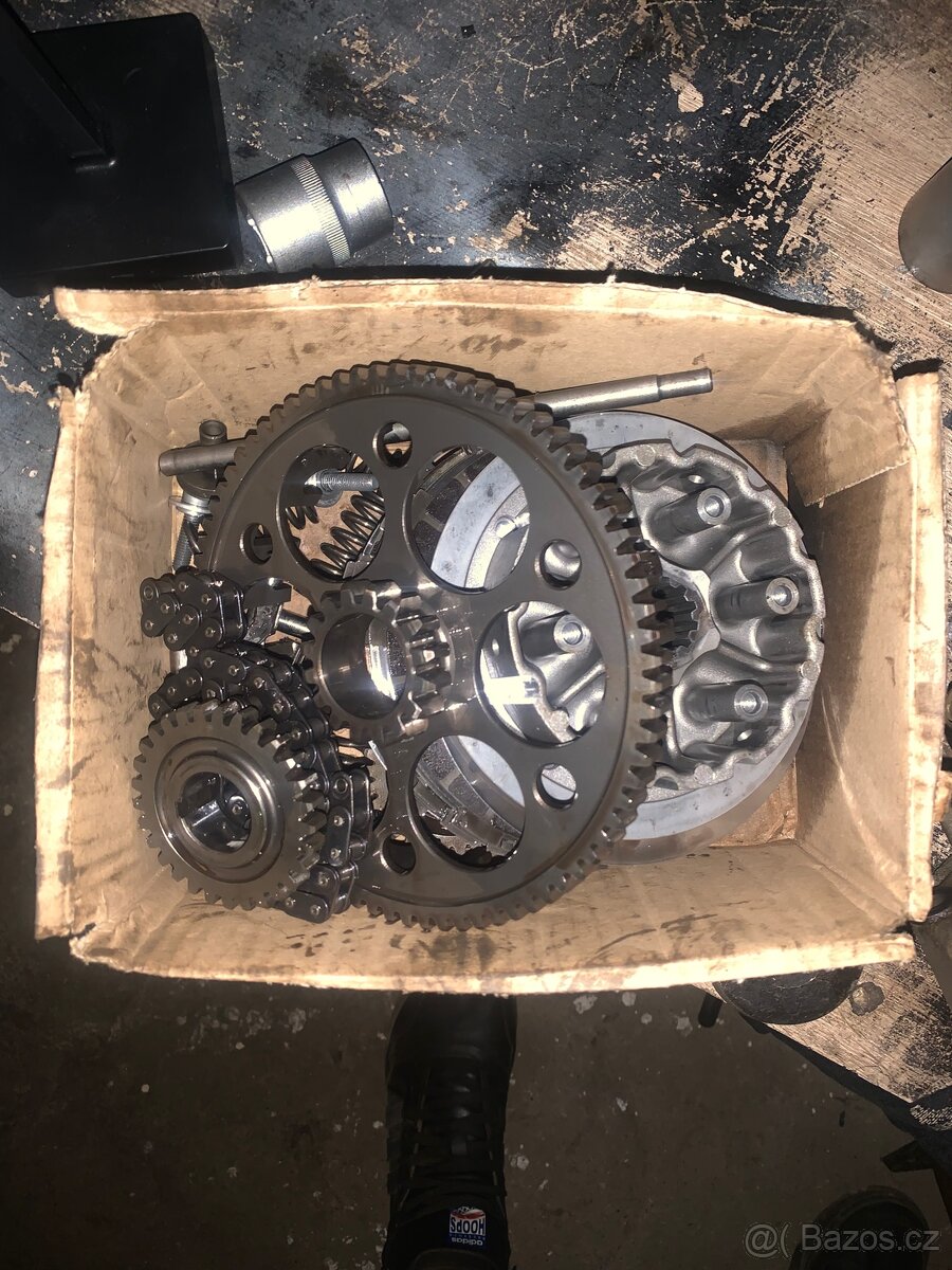 Díly motoru husaberg fe 450 2008 - 13