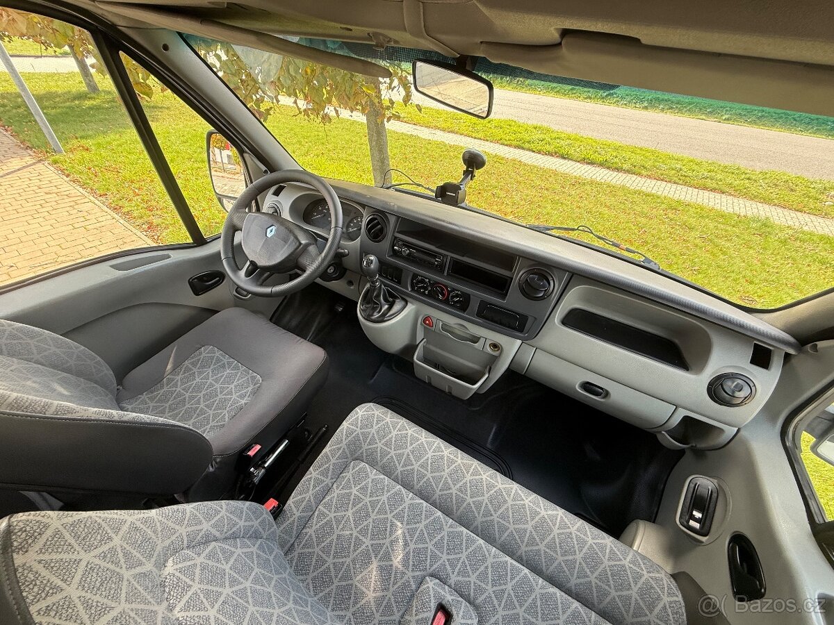 Renault Master 2 - 7míst + valník - rok 5/2010 - 210.267km - 13