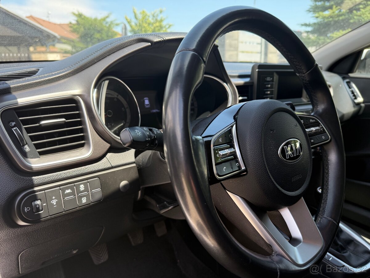 Kia Ceed 1,6crdi 2020 115t km tažné záruka DPH - 13