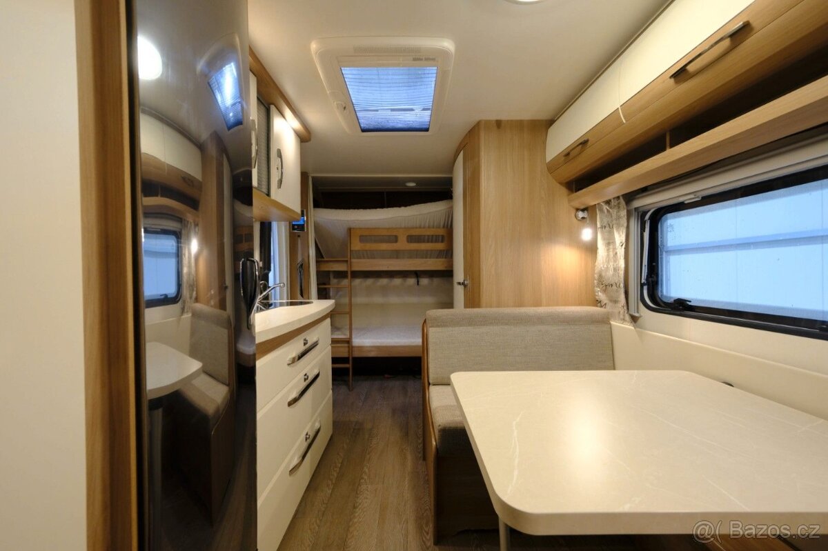 Hobby De Luxe 490 KMF - 13