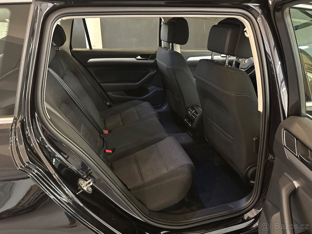 VW PASSAT VARIANT B8 2.0TDI 110KW DSG COMFORTLINE 5/2017 NAV - 13