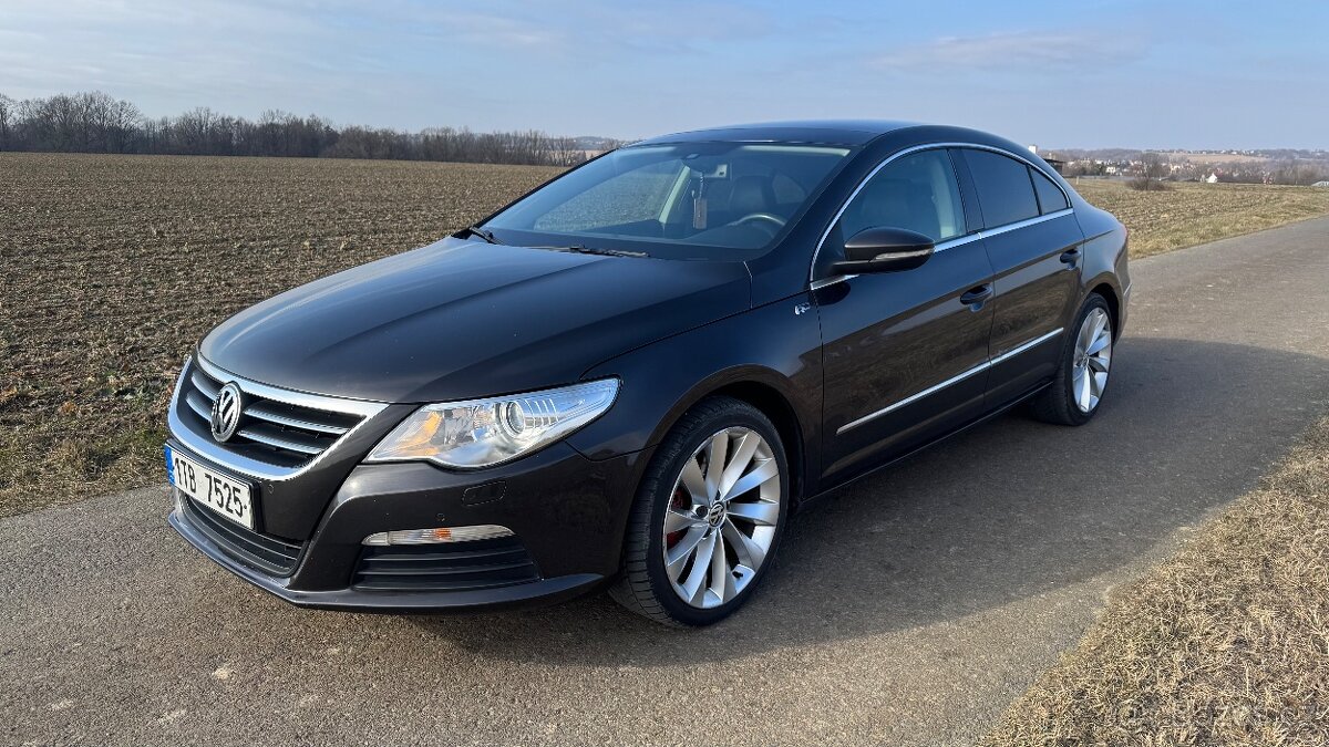 VW Passat CC - 13