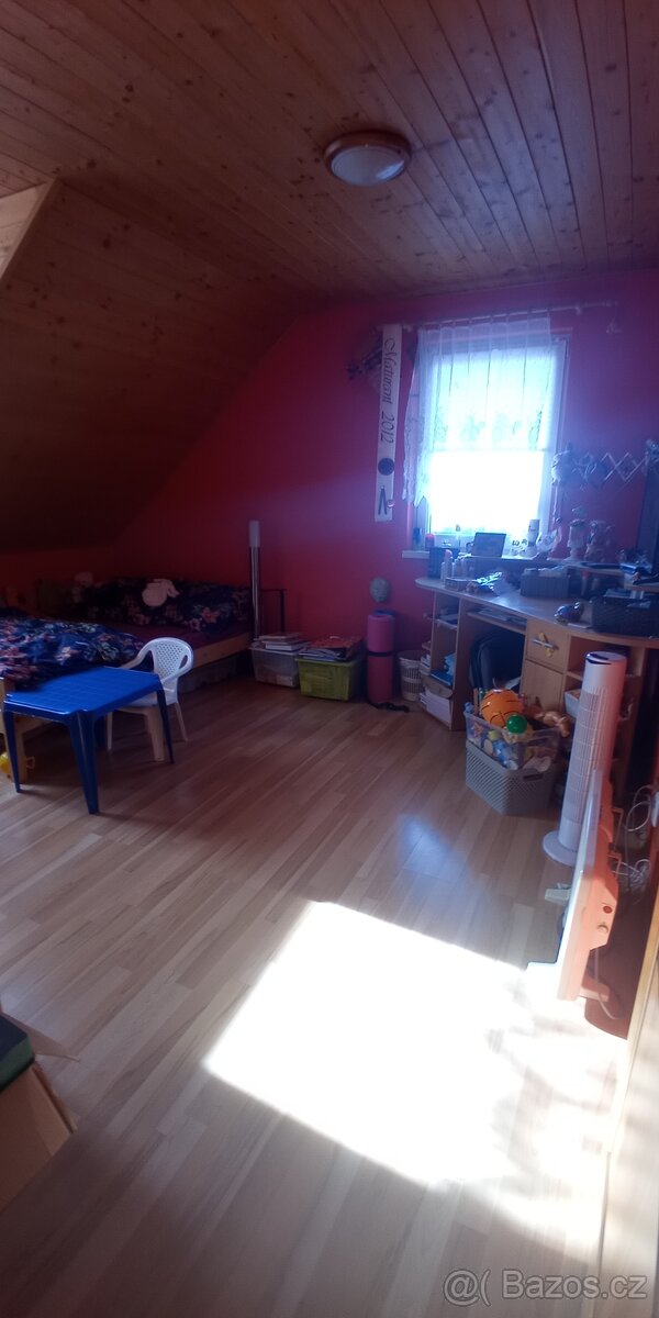 Rodinný dům ve Lhotce pod Ondřejníkem - 13