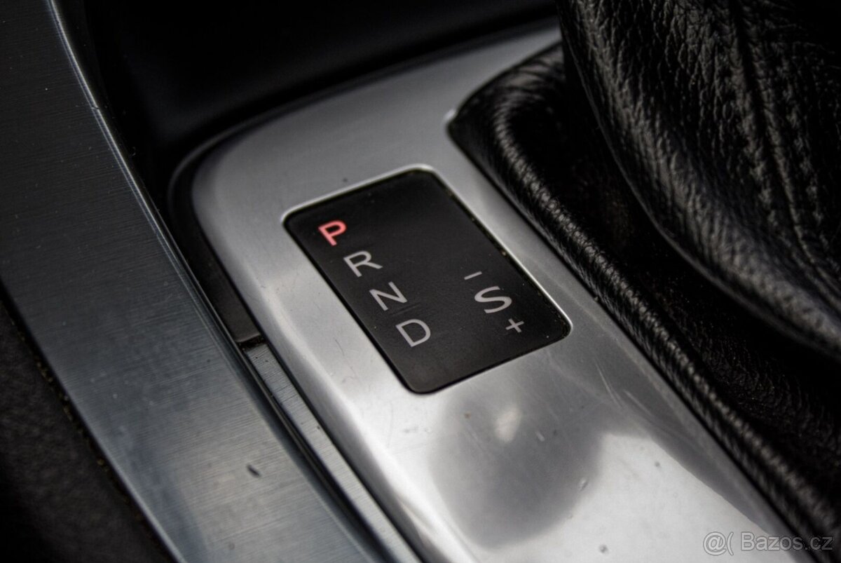 Ford Mondeo Combi 2.0 TDCi Titanium S | Nelakované | - 13