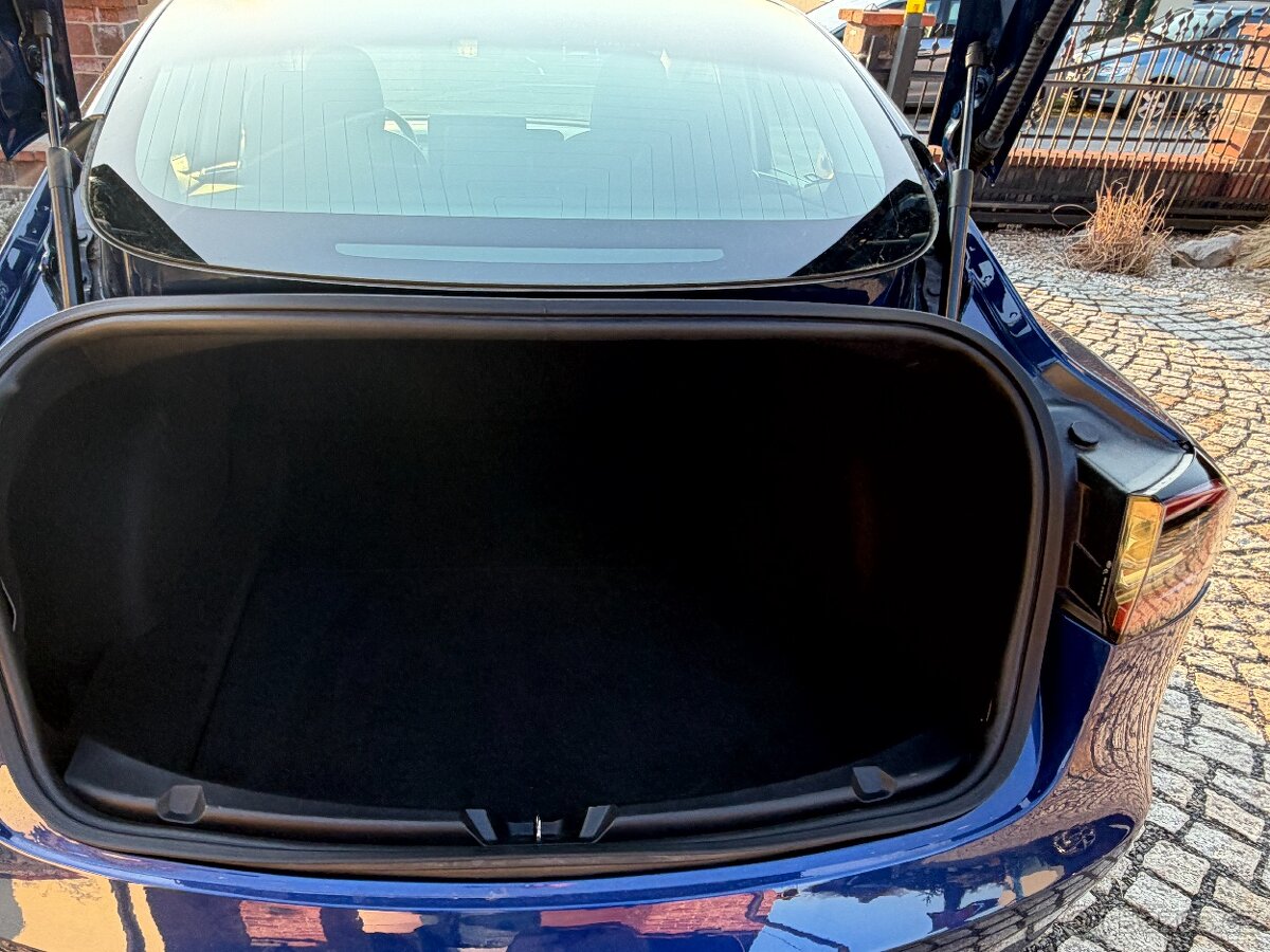 Tesla 3, 2019 STR plus - 13