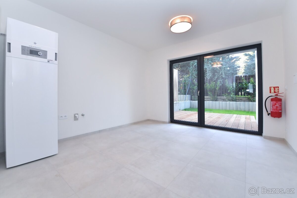 Pronájem ŘRD 7+kk,220 m2,Praha 4-Hostivař.přehrada - 13