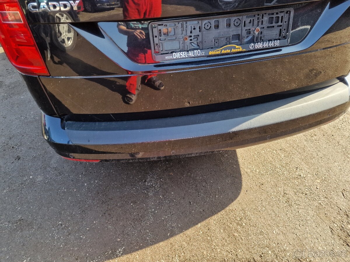 VW CADDY MAXI 2,0TDI 7MÍST NAVIGACE - 13