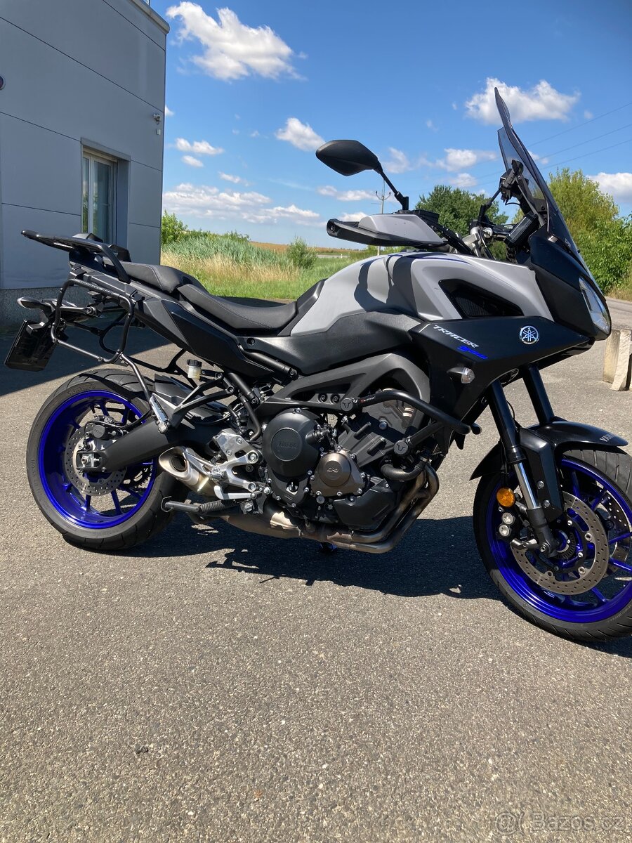 YAMAHA TRACER 900 - 13