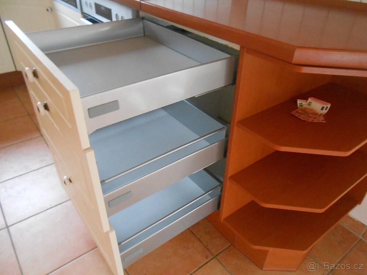 Kuchyně ve venkovském stylu (0610.11) - 13