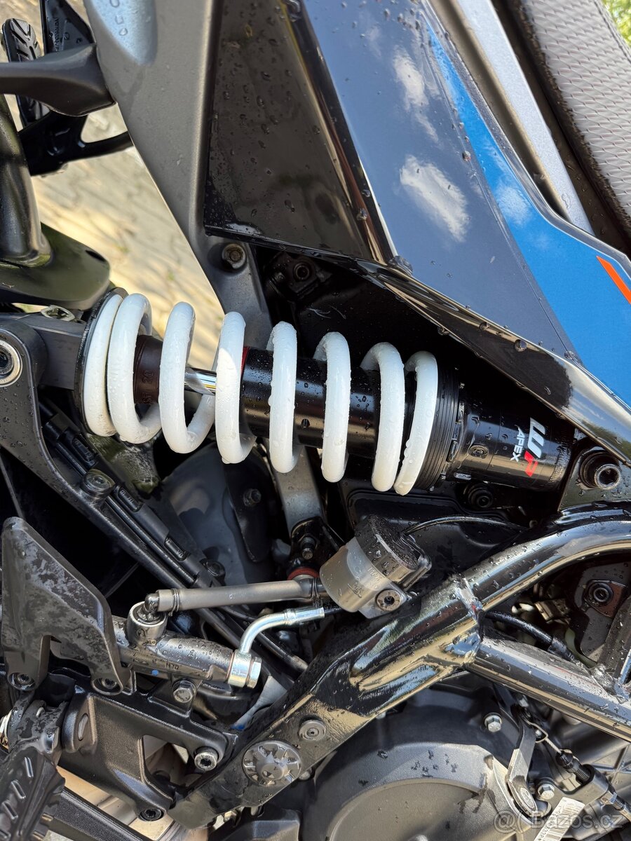 Ktm duke 125 - 13