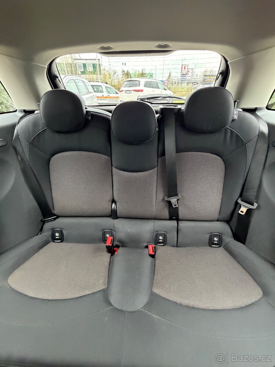 Mini Cooper 1,5D - 13