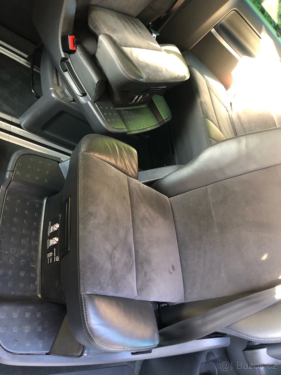 Vw Multivan 2.0TDI 132kW 4motion s uzávěrkou, DSG Highline - 13