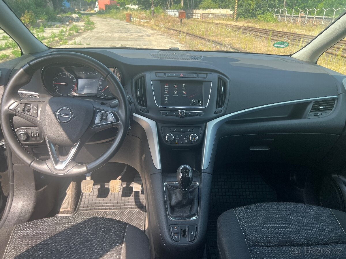 Opel Zafira C 2018 1,4 benzin 7 mist - 13