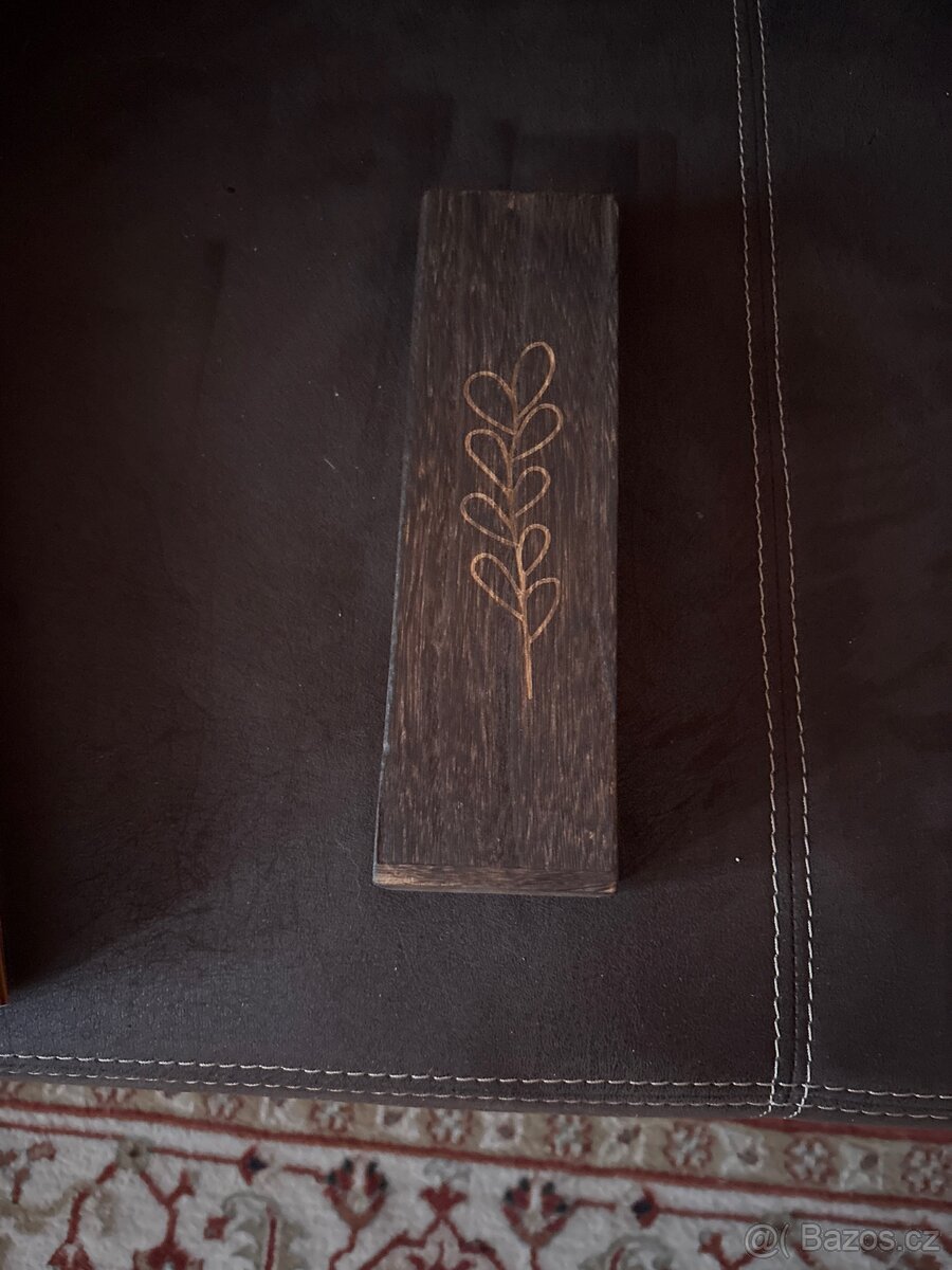 konvicka, obrazek,sklenice, formicky,peněženky, dřev. Vaza - 13