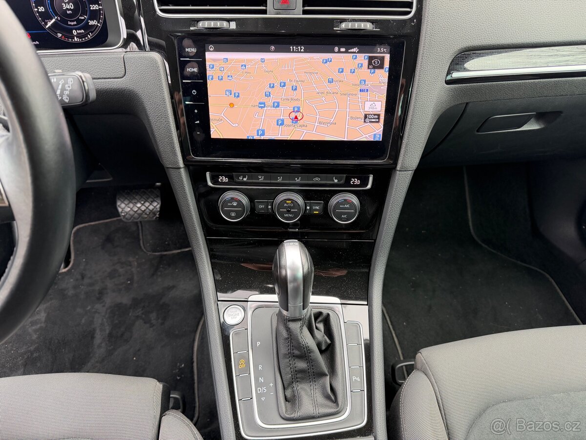 VW Golf 2.0, 110 kW, nafta, top výbava - 13