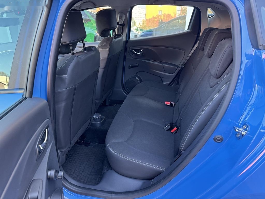 Renault Clio,1.2i 55kW ČR 1.majitel - 13