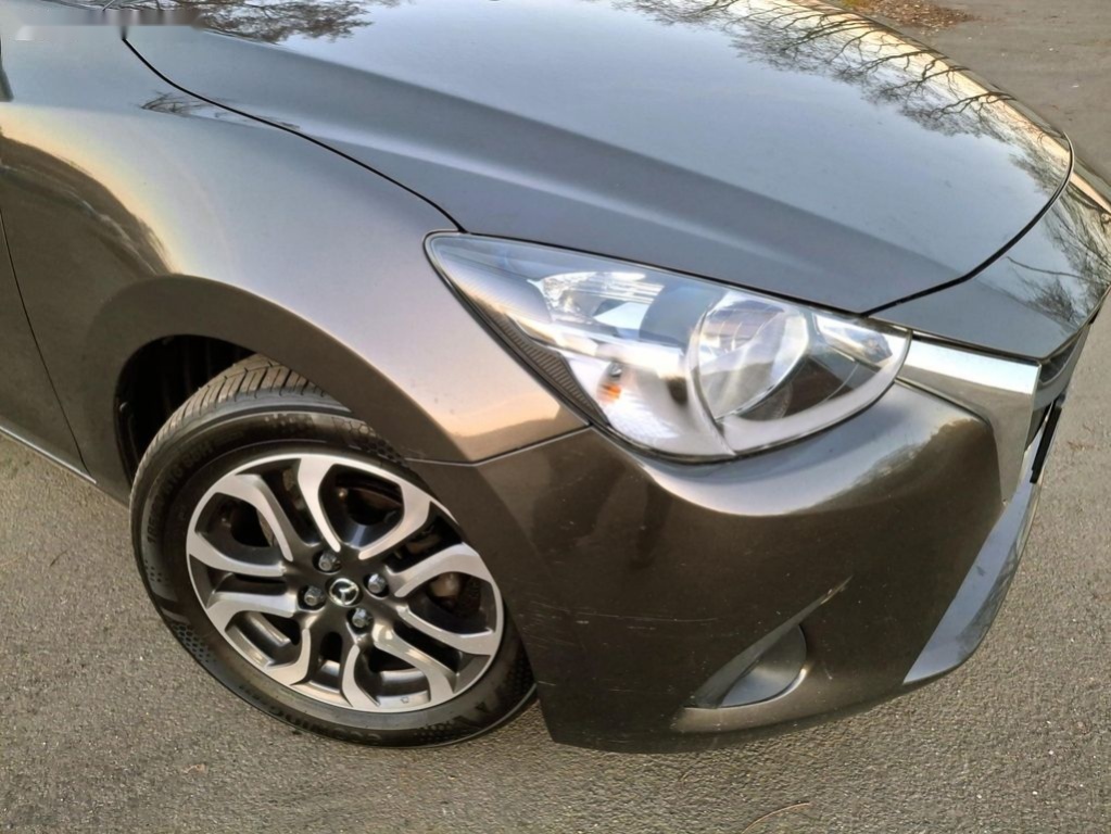 Mazda 2,1.5 benzin 66 kw max. výbava - 13