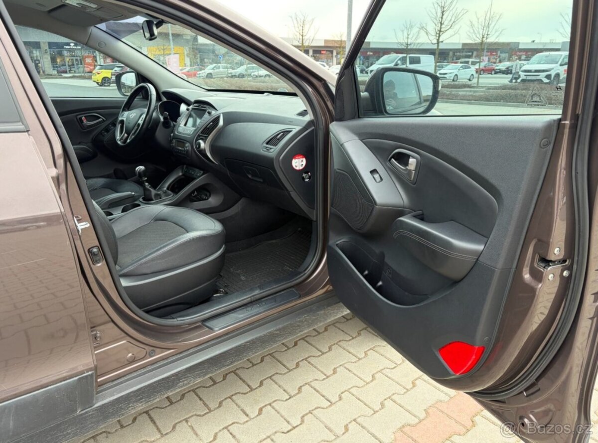 Hyundai IX35 2.0 CRDi 100kw 4x4 ČR DPH - 13
