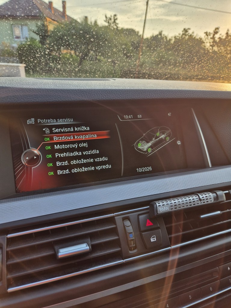 BMW 530xD F10 190kW - 13