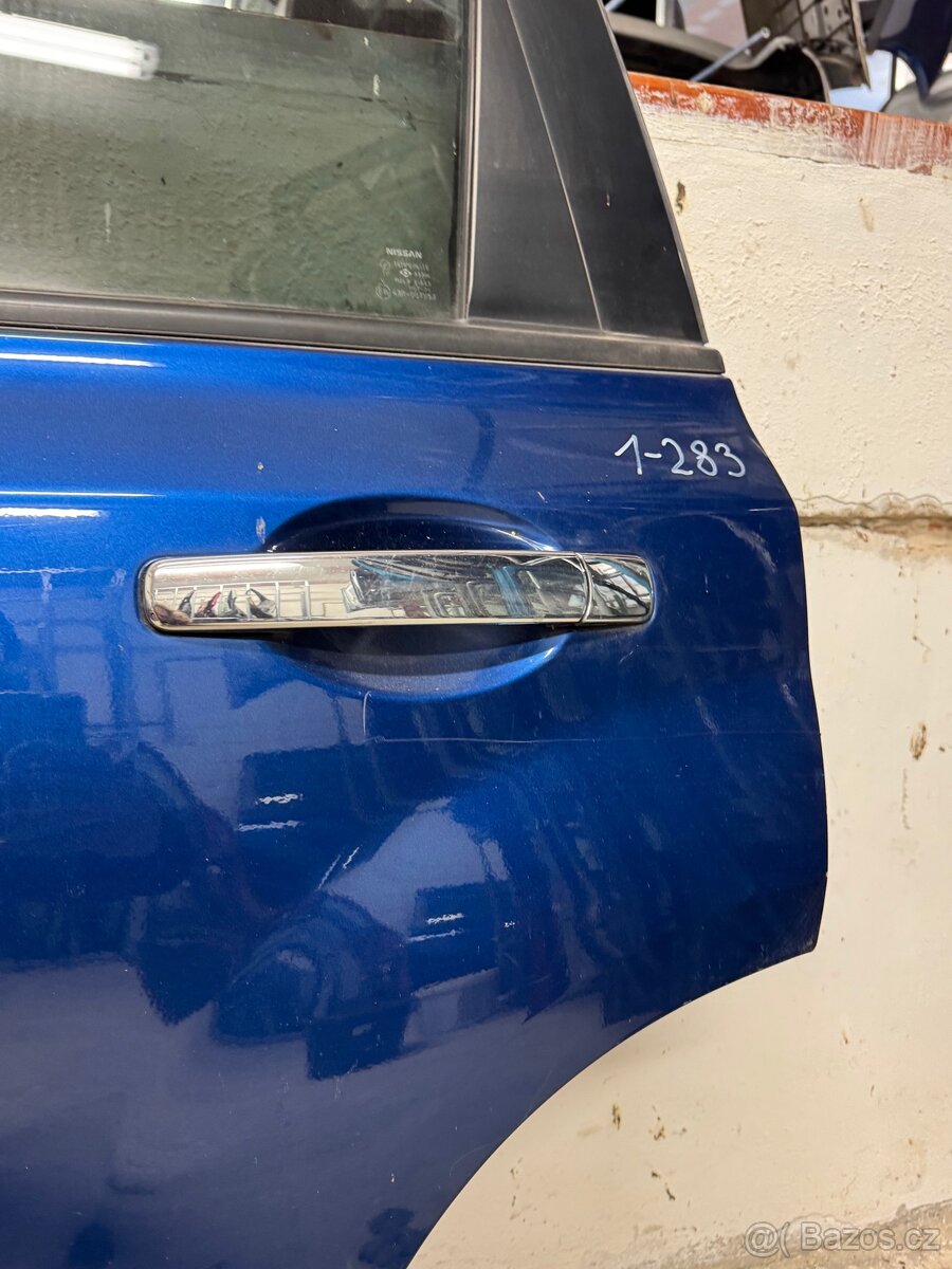 Nissan X-Trail 2007-14, zadní dveře - 13