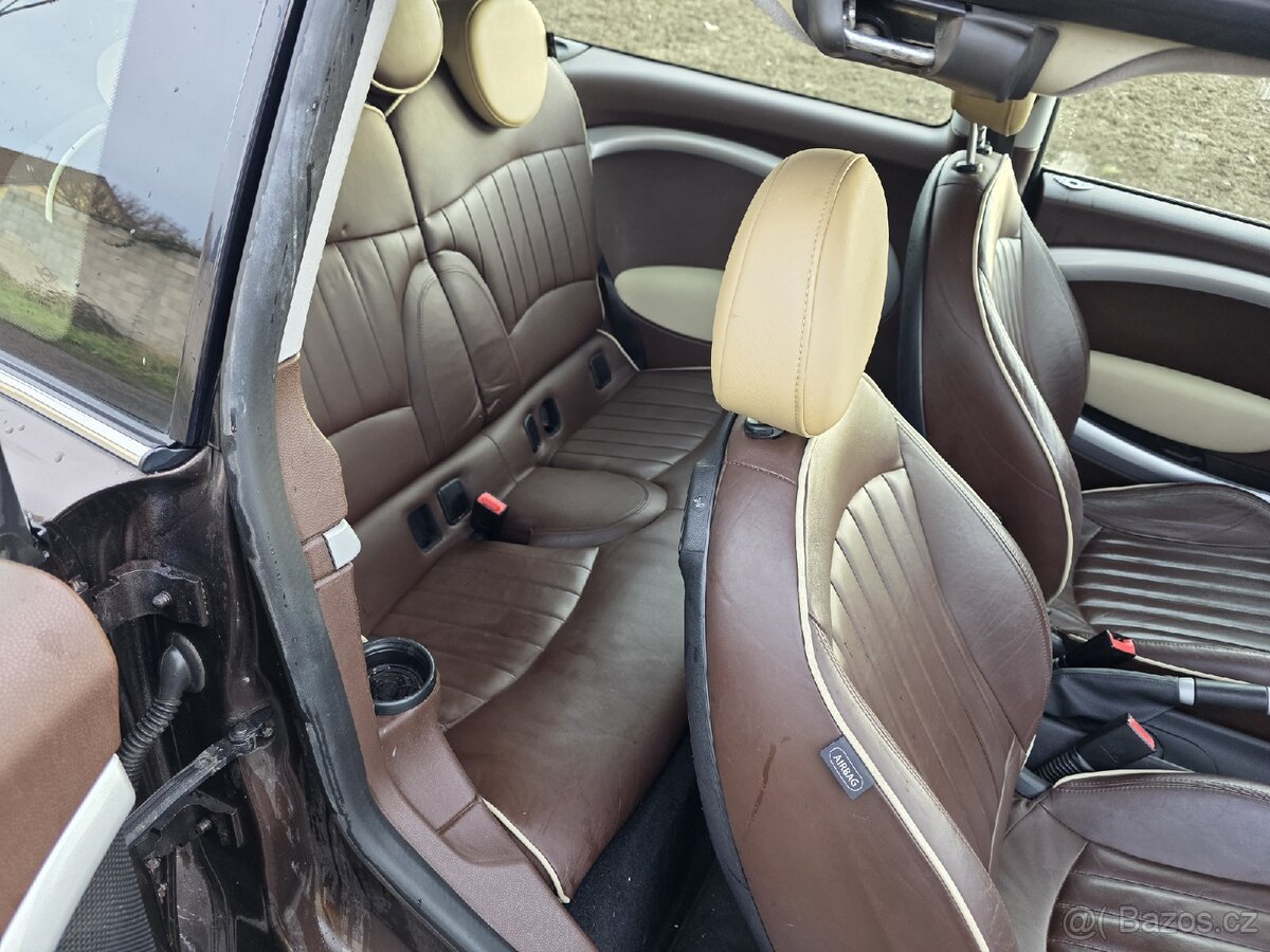 Mini Cooper Clubman - 13