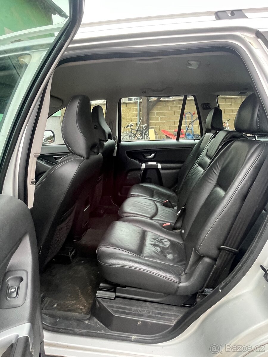 Volvo XC 90 - 13