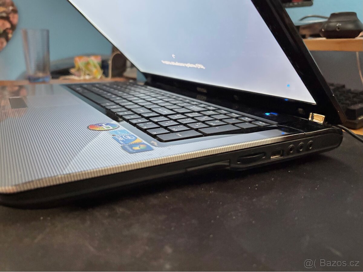 MSI CR720 – 17,3” notebook, SSD 120 GB, Intel i3, Windows 10 - 13